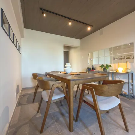 Modern 2br In Nicosia With Ac And Washer